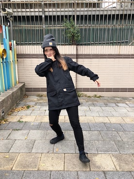 「carhartt」｜「アイテム（マウンテンパーカー）」を使った、kiki_laiさん（レディース・164cm）の冬コーディネート