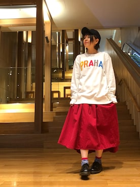 「アイテム（スカート）」を使った、おやつさん（レディース・159cm）の秋コーディネート