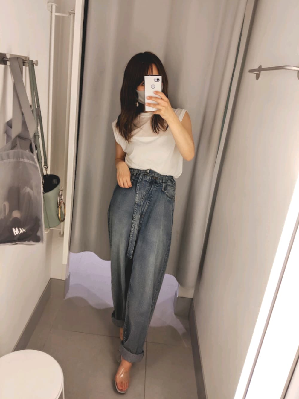 「オトナカジュアル、デニム、デニムスタイル、夏コーデ、きれいめカジュアル、アメリヴィンテージ、AMERI、ZARA、ザラジョ」｜「AmeriのCLASSIC WIDE DENIM（デニムパンツ、ブルー系）」を使った、9mm9さん（レディース・161cm）の夏コーディネートの1枚目の写真
