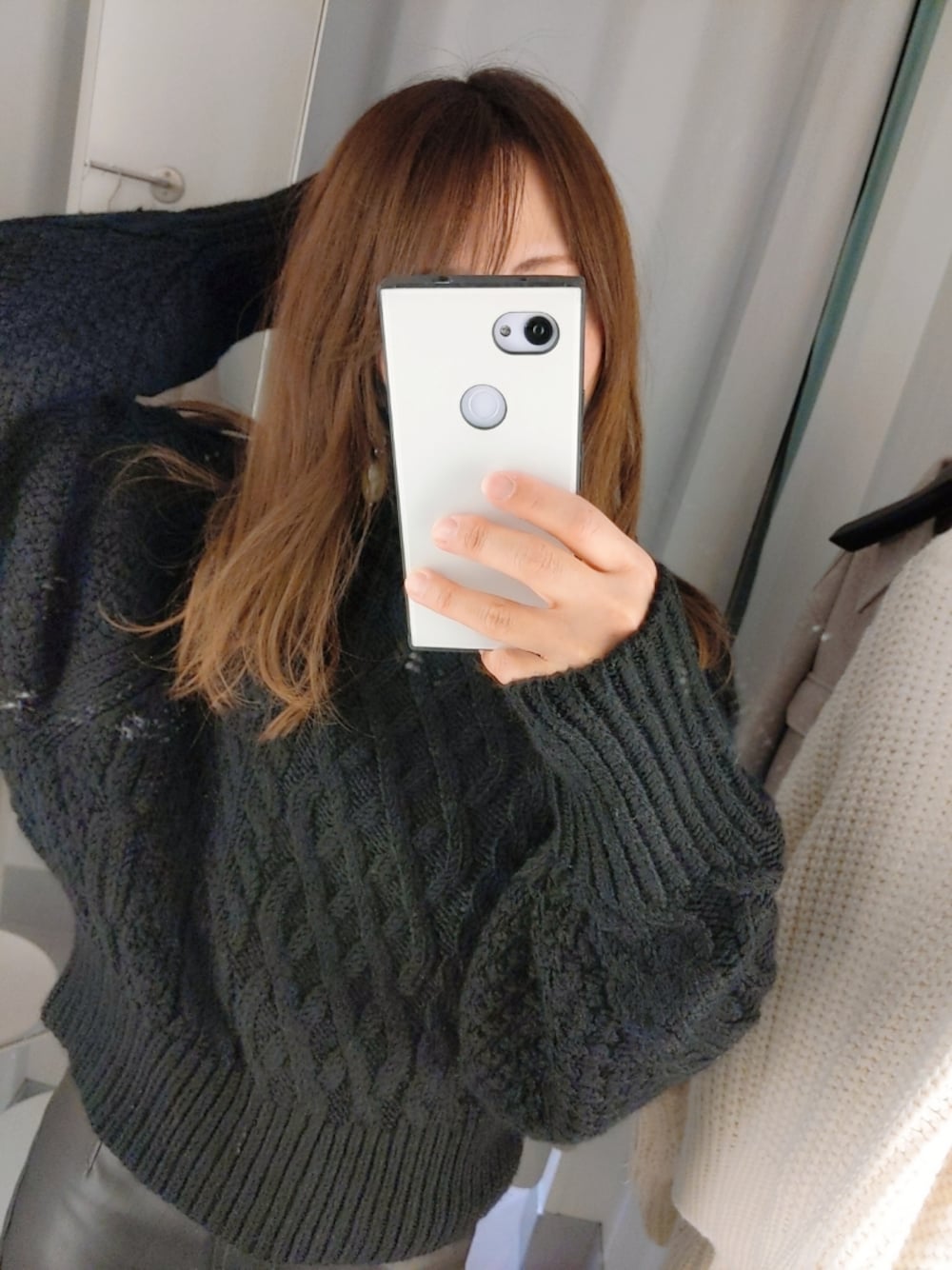 「ケーブルニット、お袖ポワン、ニット、ブラック、ブラックコーデ、エイチアンドエム、H&M、ＨＭ」｜「H&Mのアイテム（ニット/セーター、ブラック系）」を使った、9mm9さん（レディース・161cm）の冬コーディネートの1枚目の写真