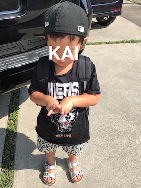 「NEW ERA（ニューエラ）のアイテム（キャップ、ブラック系）」を使った、Kai☺︎Reiさん（キッズ・100cm）の秋コーディネート
