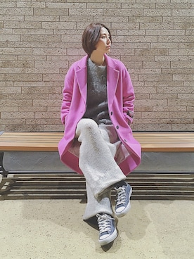 鶴田真梨さんのコーディネート