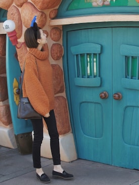 鶴田真梨さんのコーディネート