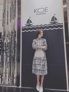 鶴田真梨さんのコーディネート