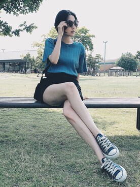 鶴田真梨さんのコーディネート