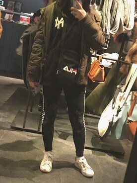 「ENVYM（アンビー）のアイテム（パンツ、ブラック系）」を使った、なちさん（レディース・160cm）の冬コーディネート