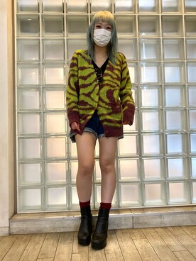 「SLY（スライ）のCHUNKY POLE HEEL BOOTIE/チャンキーヒールブーツ（ブーツ、ブラック系）」を使った、yuiさん（レディース・154cm）の冬コーディネート