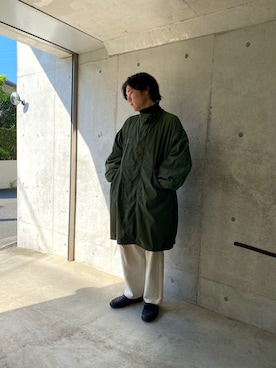 「is-ness（イズネス）のアイテム（パンツ）」を使った、t-h-tさん（メンズ・176cm）の春コーディネート