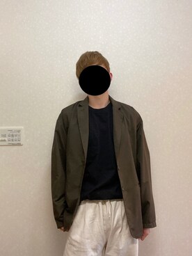 「neos（ネオス）のアイテム（セットアップ）」を使った、なまけもの　さん（メンズ・176cm）の春コーディネート