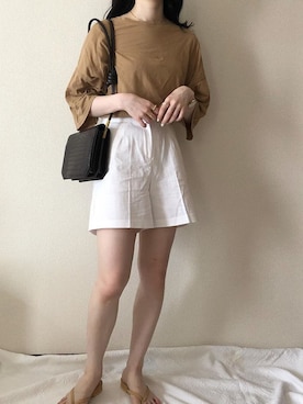 「justone（ジャストワン）のコットン無地ショートパンツ（その他パンツ、イエロー系）」を使った、justoneさんの夏コーディネート