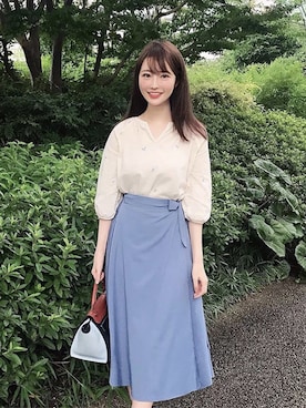 「justone（ジャストワン）のスキッパーネックフラワー刺繍ブラウス（シャツ/ブラウス、ホワイト系）」を使った、justoneさんの夏コーディネート