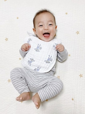 「アイテム（スタイ/よだれかけ）」を使った、adenandanaisさん（キッズ・70cm）の冬コーディネート