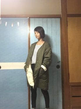 「earth music&ecology（アースミュージックアンドエコロジー）のボーダーホットインナートップス（Tシャツ/カットソー、ブルー系）」を使った、N.yuliさん（レディース・153cm）の冬コーディネート