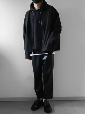 「レザー」｜「アイテム（雑誌）」を使った、けいさん（メンズ・177cm）の春コーディネート