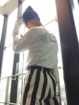 「MYne（マイン）のアイテム（Tシャツ/カットソー）」を使った、THE PHARCYDEさん（メンズ・180cm）の春コーディネート