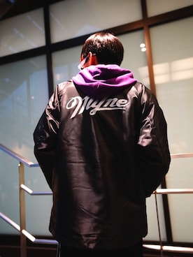 「MYne（マイン）のアイテム（ナイロンジャケット）」を使った、THE PHARCYDEさん（メンズ・175cm）の秋コーディネート