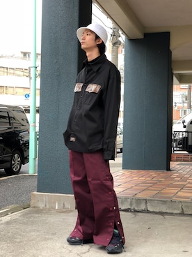 「MYne（マイン）のアイテム（パンツ）」を使った、THE PHARCYDEさん（メンズ・175cm）の冬コーディネート