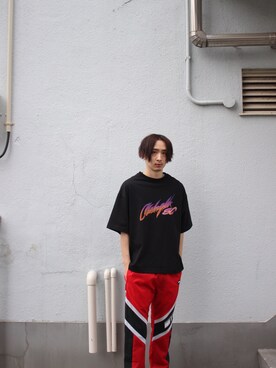 「MYne（マイン）のアイテム（その他パンツ）」を使った、THE PHARCYDEさん（メンズ・175cm）の春コーディネート