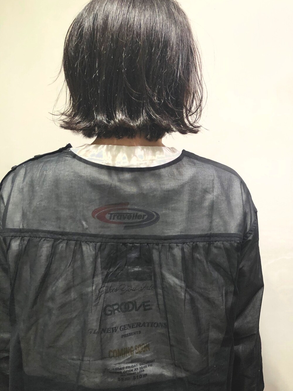 「春コーデ、シンプル、今日のコーデ、おしゃれさんと繋がりたい」｜「KBFのアイテム（シャツ/ブラウス、ブラック系）」を使った、Moさん（レディース・160cm）の春コーディネートの1枚目の写真