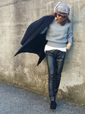 「白シャツ×ニット」｜「アイテム（ジャケット/アウター）」を使った、&りっちさん（レディース・154cm）の冬コーディネート