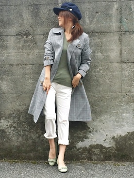 「カーキ×ホワイト」｜「アイテム（帽子）」を使った、&りっちさん（レディース・154cm）の春コーディネート