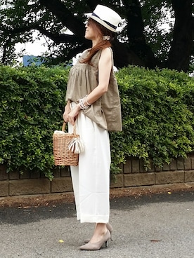 「MOROKOBAR（モロコバー）のアイテム（スラックス）」を使った、&りっちさん（レディース・154cm）の夏コーディネート