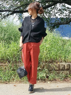 「アイテム（チノパンツ、オレンジ系）」を使った、&りっちさん（レディース・154cm）の秋コーディネート