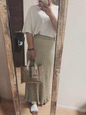 「FOREVER 21（フォーエバー トゥエンティーワン）のアイテム（サンダル、ホワイト系）」を使った、arisaaaaaaaaaaさん（レディース・162cm）の夏コーディネート