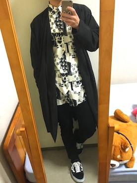「総柄シャツ」｜「アイテム（その他アウター）」を使った、あきの。さん（メンズ・169cm）の春コーディネート