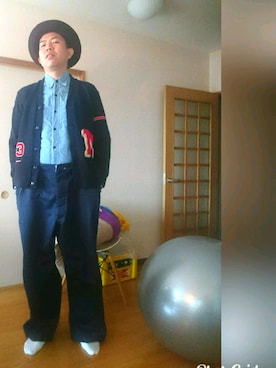 「my beautiful landlet（マイビューティフルランドレット）のアイテム（チノパンツ）」を使った、沼っち&ねねさん（メンズ・184cm）の春コーディネート