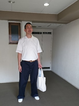 「my beautiful landlet（マイビューティフルランドレット）のアイテム（チノパンツ）」を使った、沼っち&ねねさん（メンズ・184cm）の春コーディネート