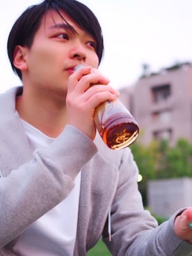 「Scye（サイ）のアイテム（デニムパンツ）」を使った、kazutakaさん（メンズ・169cm）の春コーディネート