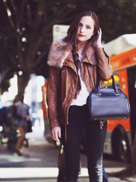 Bethany Strubleさんのコーディネート