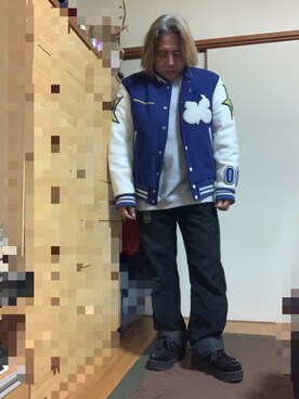 「Levi's（リーバイス）のアイテム（デニムパンツ、ブラック系）」を使った、kiyoさん（メンズ・157cm）の冬コーディネート