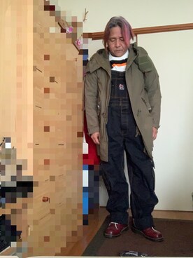 「Dr. Martens（ドクターマーチン）のアイテム（ブーツ、ブラウン系）」を使った、kiyoさん（メンズ・157cm）の冬コーディネート