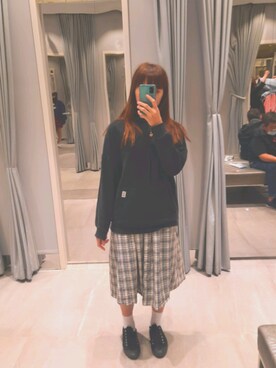 「5（ファイブ）のアイテム（ジャージ）」を使った、レイ  (Ray)さん（レディース・165cm）の秋コーディネート
