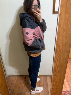 Momo Leeさんのコーディネート