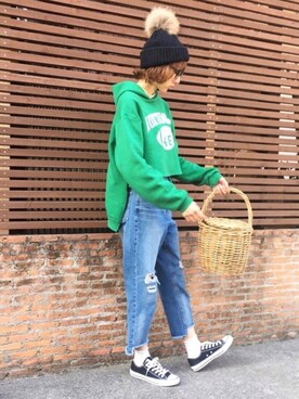 「切りっぱなしデニム」｜「アイテム（その他）」を使った、micoronさん（レディース・167cm）の春コーディネート