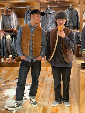 「schott(ショット)のアイテム(ベスト)」を使った、chin shi iさん(メンズ・176cm)の春コーディネート