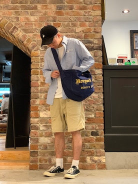 「schott（ショット）のアイテム（バッグ）」を使った、chin shi iさん（メンズ・175cm）の夏コーディネート