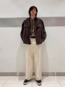 「秋のカフェオレコーデ」｜「アイテム（その他アウター）」を使った、Takuさん（メンズ・180cm）の秋コーディネート