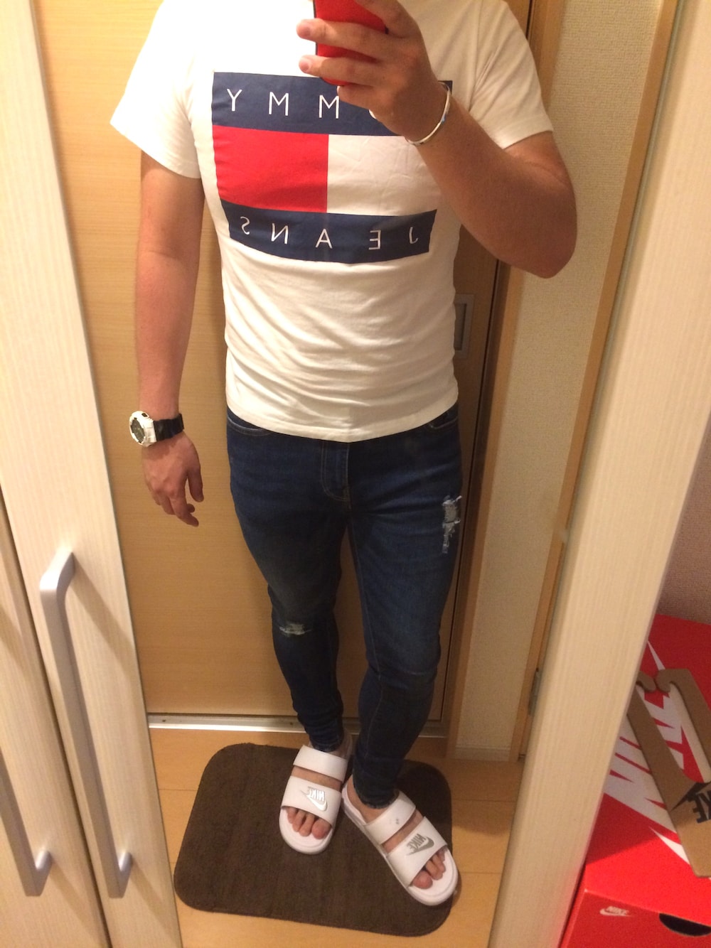 YUICHANさんの「Tommy Jeans Crop Logo T-shirt（tommy jeans）」を使ったコーディネート