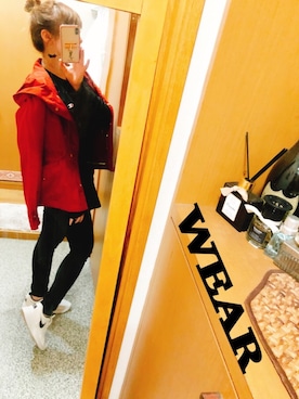 「仕事着」｜「アイテム（マウンテンパーカー）」を使った、milkルンさん（レディース・154cm）の春コーディネート