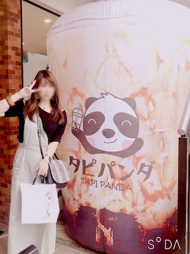 「ダニエルウェリントン」｜「アイテム（ジャンパースカート）」を使った、milkルンさん（レディース・155cm）の秋コーディネート