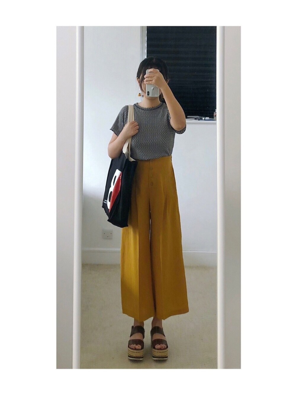 「glassworks、furla」｜「FURLAのアイテム（サンダル、ブラウン系）」を使った、sen'sさん（レディース・155cm）の夏コーディネートの1枚目の写真