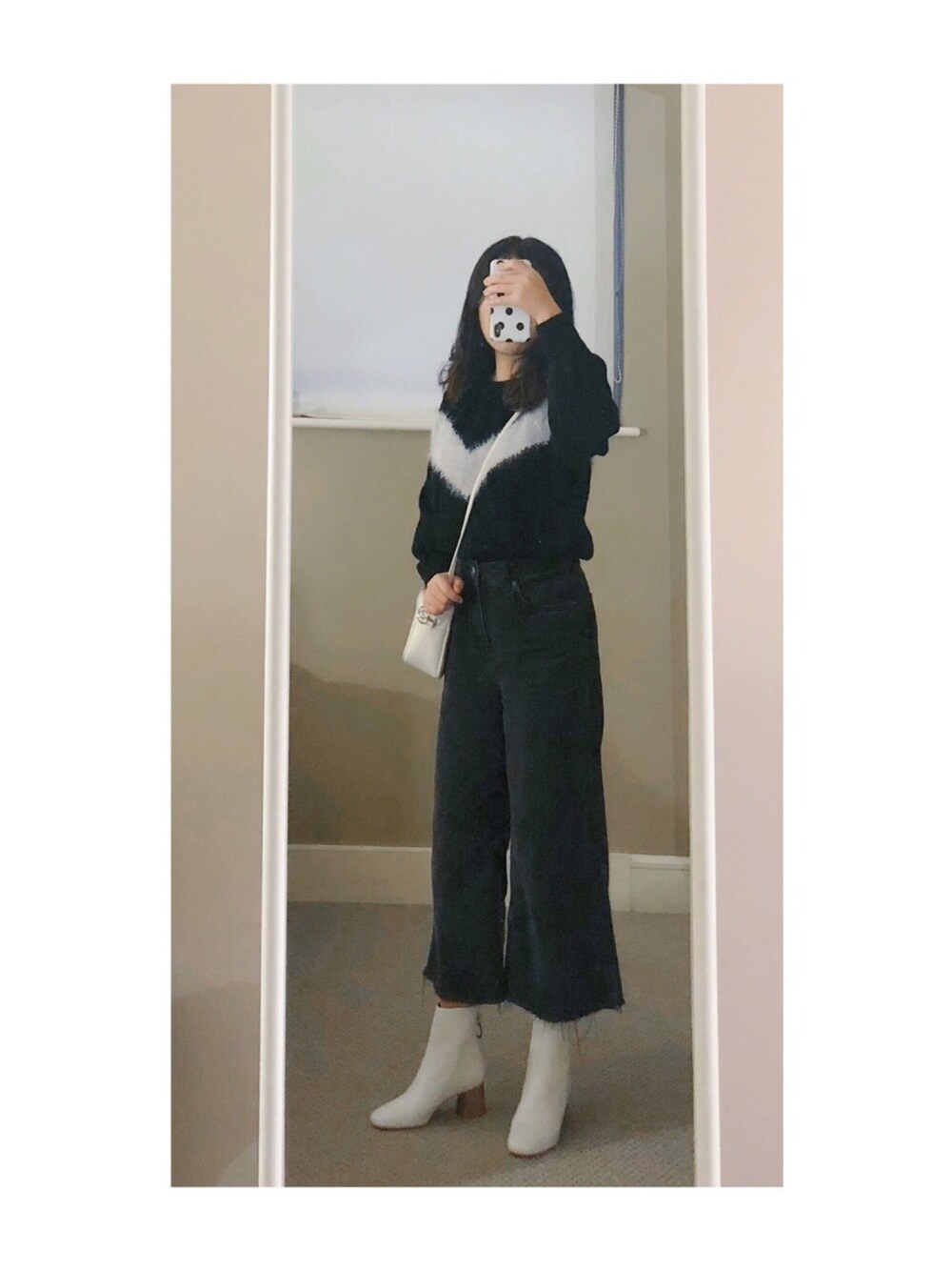 「jouetie、moussy、冬のコーデ、sessun」｜「Sessunのアイテム（ブーツ、ホワイト系）」を使った、sen'sさん（レディース・155cm）の冬コーディネートの1枚目の写真