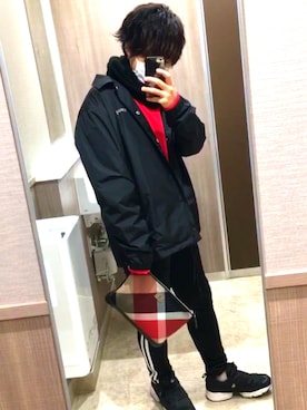 「STUSSY（ステューシー）のアイテム（その他アウター）」を使った、NaNaさん（メンズ・170cm）の冬コーディネート
