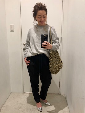 「CONVERSE TOKYO（コンバーストウキョウ）のアイテム（パンツ）」を使った、yurikoさん（レディース・156cm）の春コーディネート