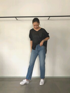 「Guess（ゲス）のアイテム（スニーカー）」を使った、みずきさん（レディース・168cm）の夏コーディネート