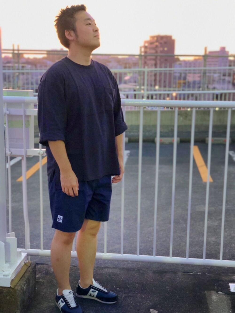 「シンプル、夏、カジュアル、休日スタイル、summer、天気の子、オールブルー、おしゃれさんと繋がりたい」｜「KARHUのアイテム（スニーカー、ブルー系）」を使った、ちゃんてつさん（メンズ・171cm）の夏コーディネートの1枚目の写真